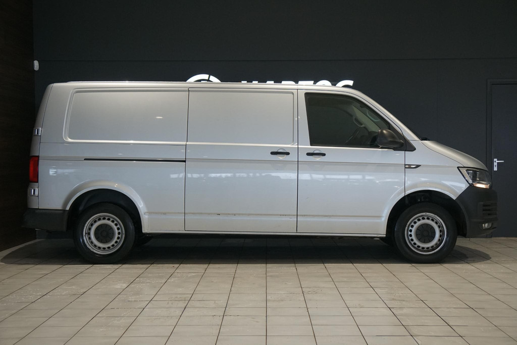 41493571-11.jpg