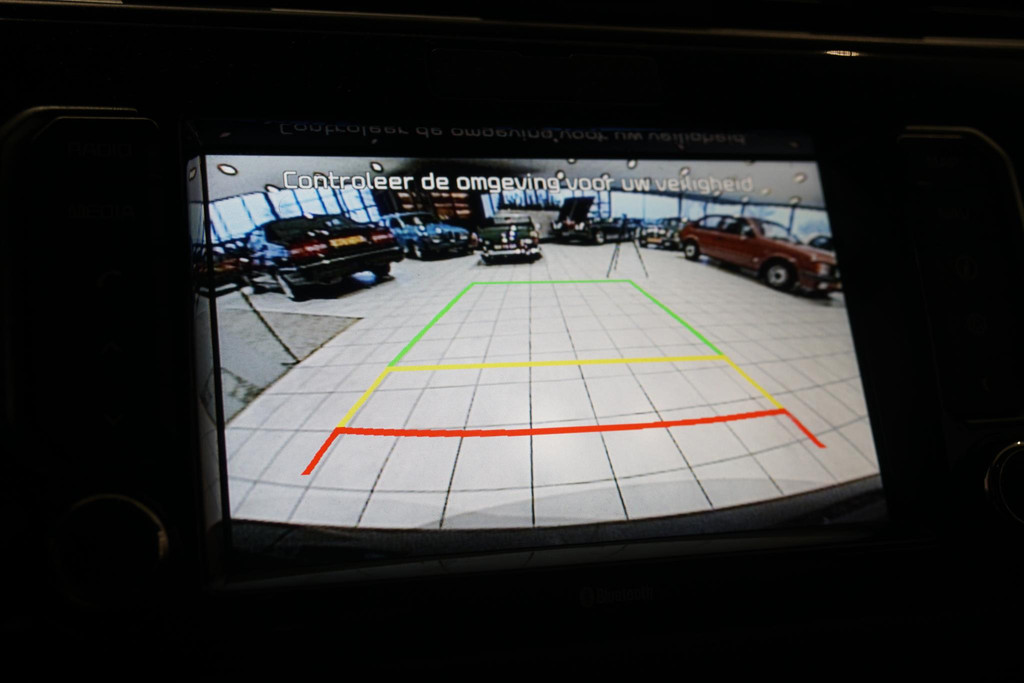 45056086-11.jpg