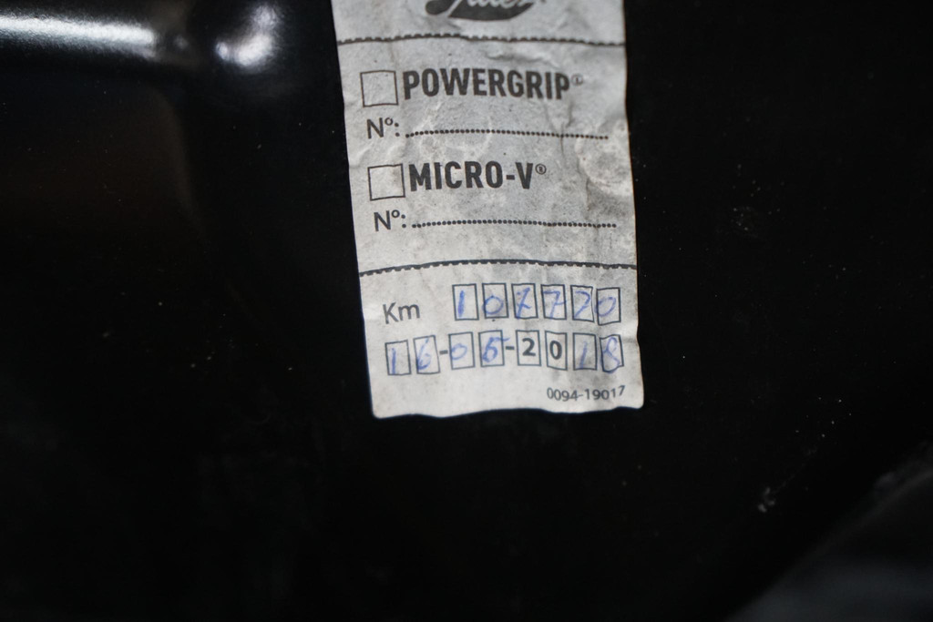 46719896-19.jpg