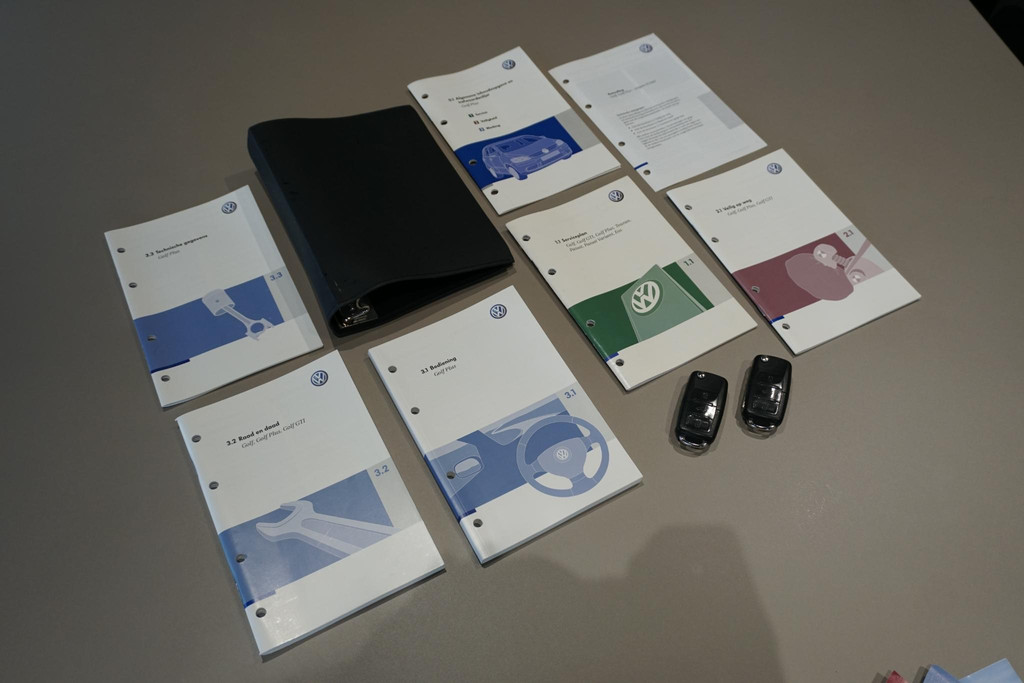 51941707-12.jpg