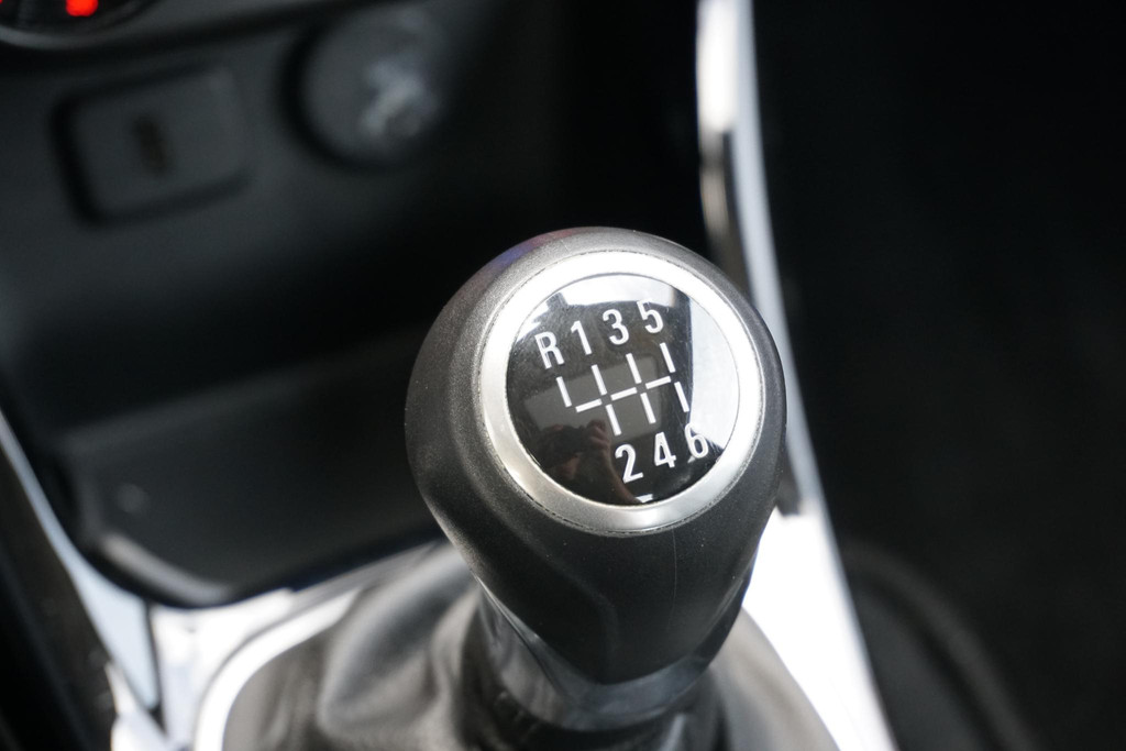 54745544-32.jpg
