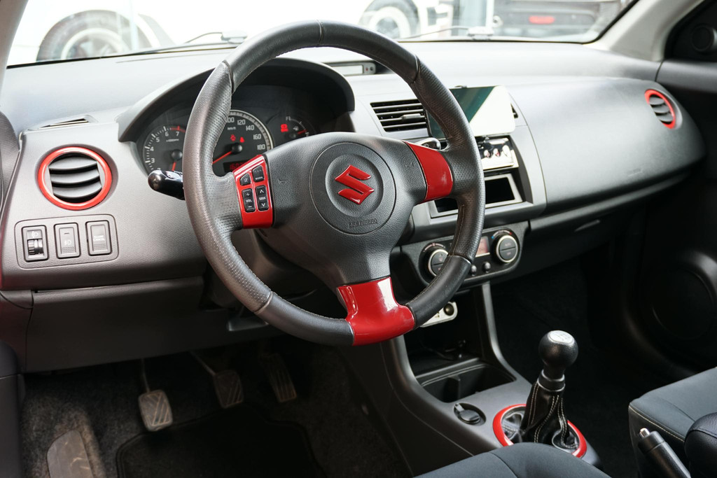 55454610-14.jpg